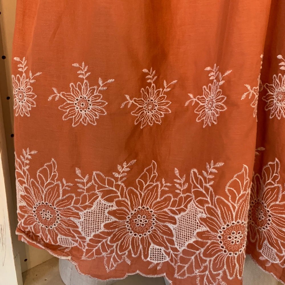 Color Thread Dress - Picture 6 of 8